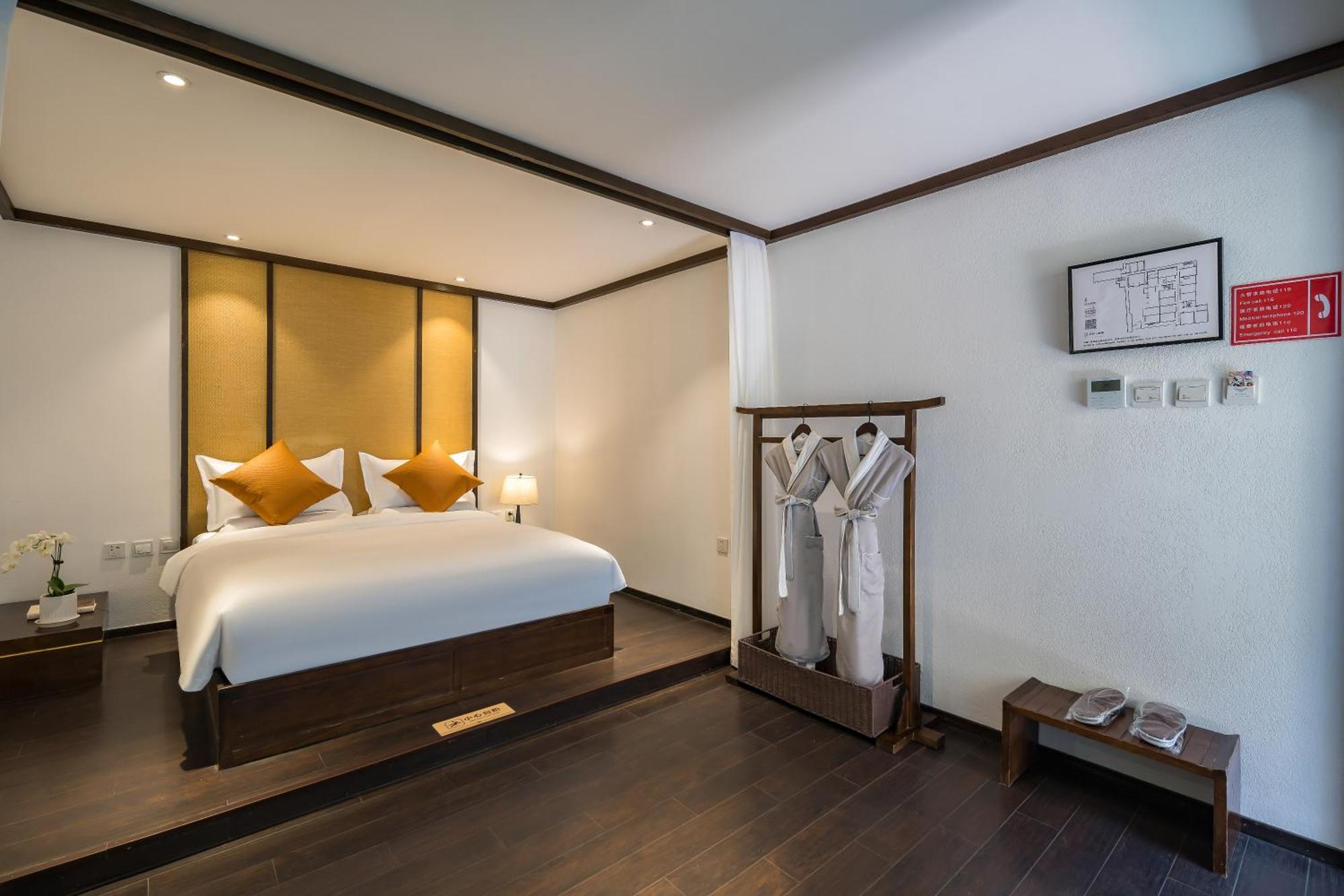 Dasein Youlan Hotel-near The Forbidden City, Tiananmen Square, Guijie Street, Beihai Park, Jingshan Park, And Yonghe Temple Hotel Beijing